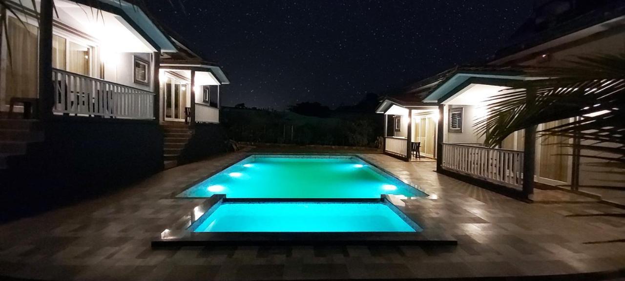 Vagator Retreat Resort With Swimming Pool Buitenkant foto